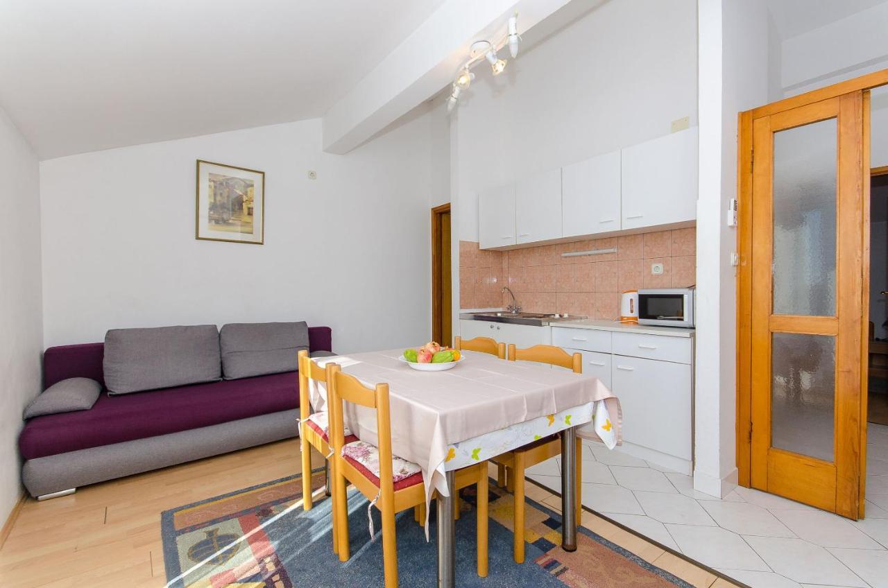 Apartments Zoran Drvenik  Kültér fotó