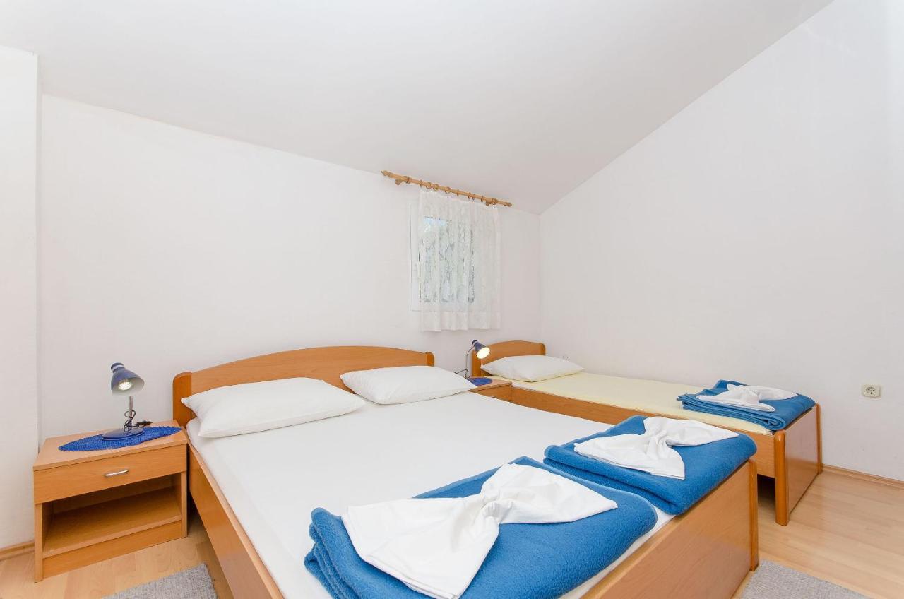 Apartments Zoran Drvenik  Kültér fotó