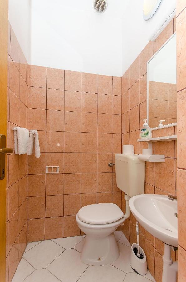 Apartments Zoran Drvenik  Kültér fotó